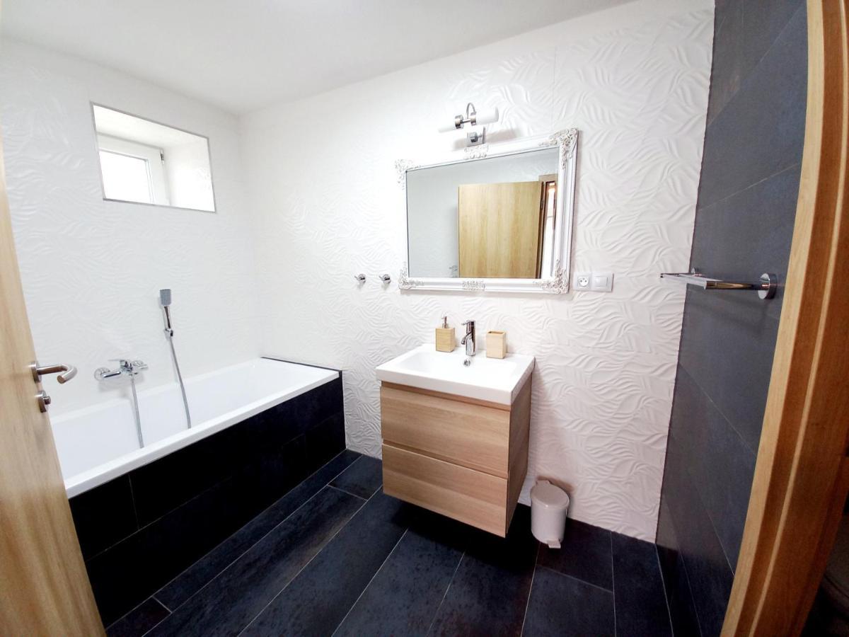 Apartmany Olsovska Bzenec Buitenkant foto